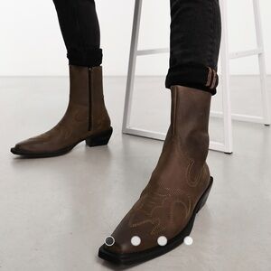 Brown Leather Boot | Square Toe